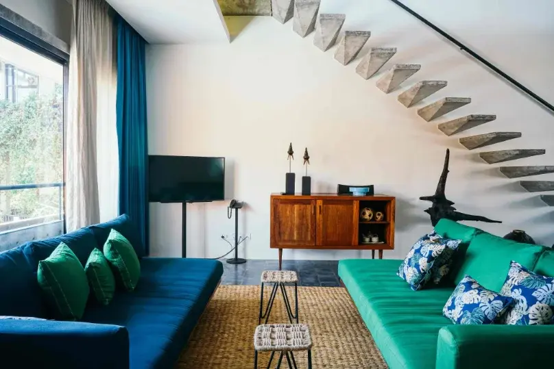 Penthouse East